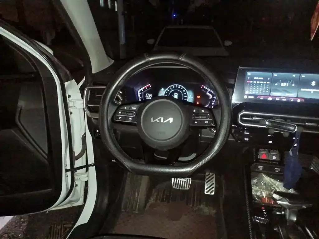 Kia Sportage — фото 6