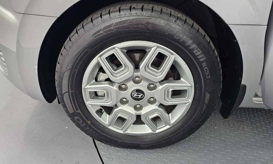 Hyundai Staria — фото 6