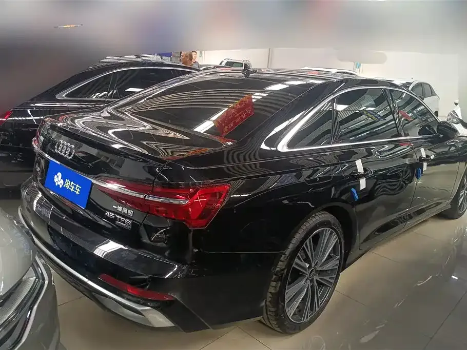 Audi A6L 2023 из CN, фото 7