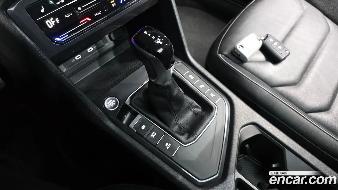 Volkswagen Tiguan — фото 9