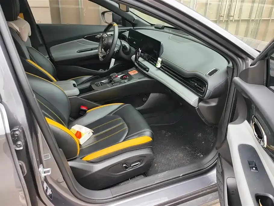 GAC Motor Shadow Leopard — фото 5