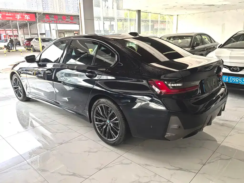 BMW 3 Series 2023 из CN, фото 9