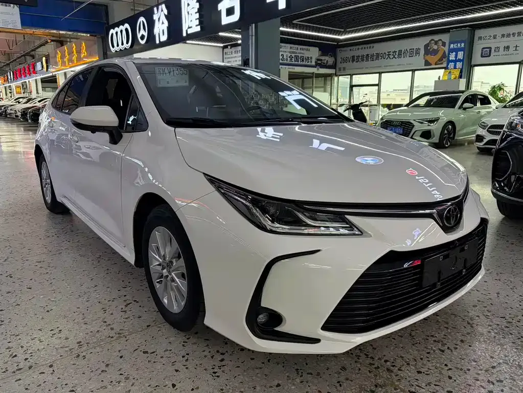 Toyota Corolla 2022 из CN, фото 9