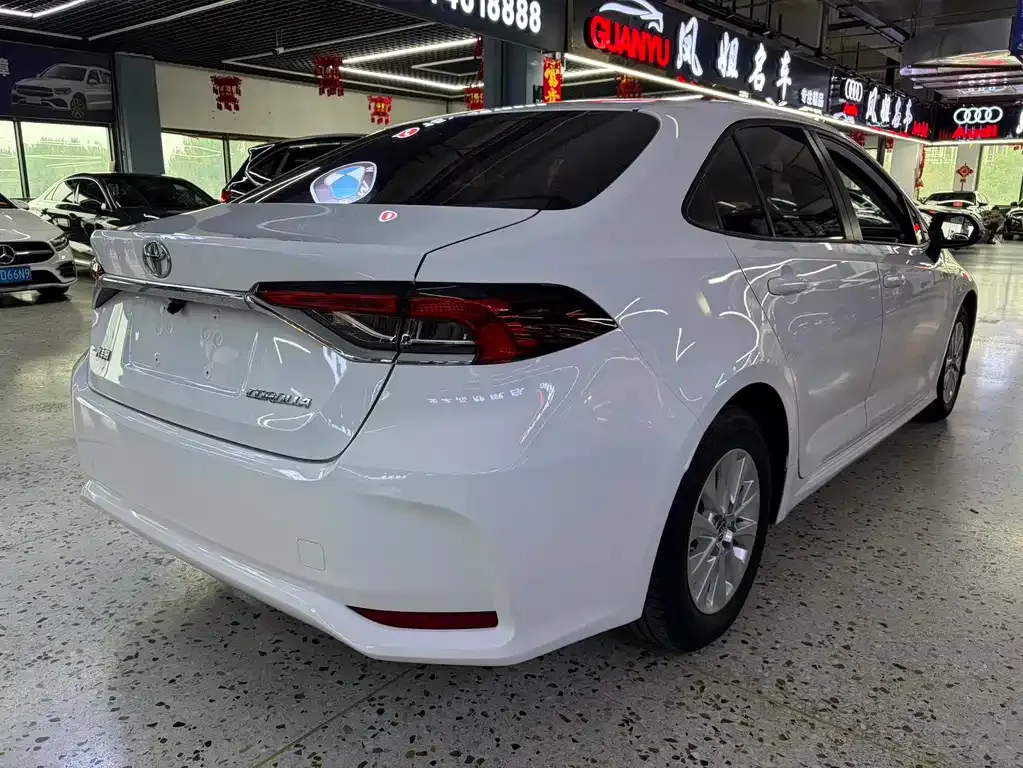 Toyota Corolla 2022 из CN, фото 6