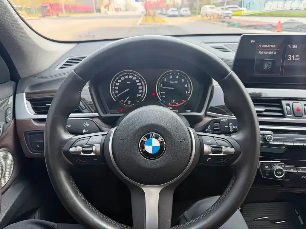 BMW X1 2021 из CN, фото 2