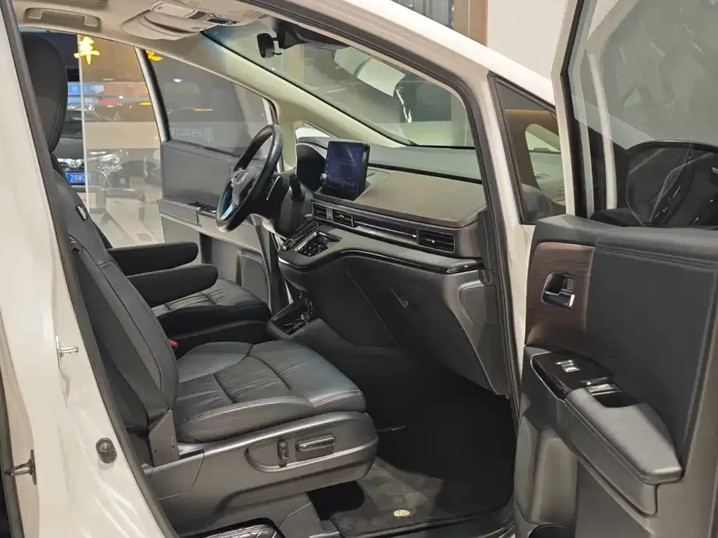 Honda Odyssey 2024 из CN, фото 5