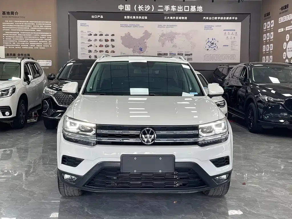Volkswagen Tharu 2022 из CN, фото 9