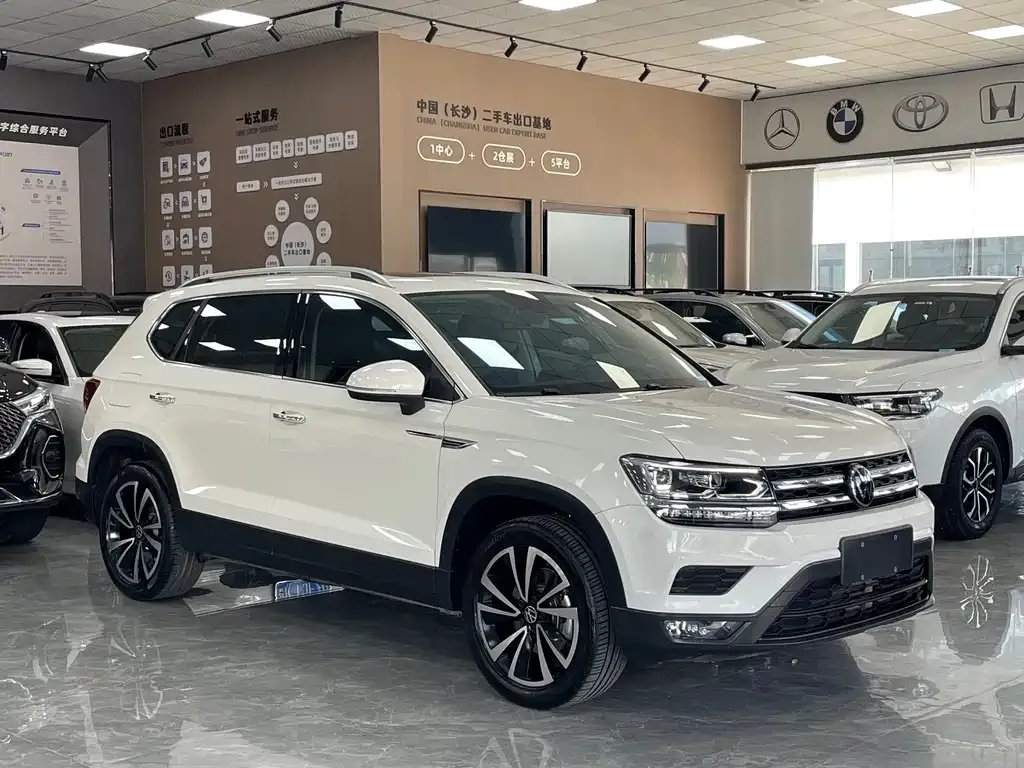 Volkswagen Tharu 2022 из CN, фото 7
