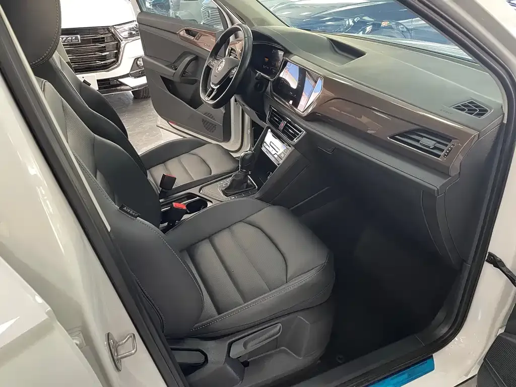 Volkswagen Tharu 2022 из CN, фото 4