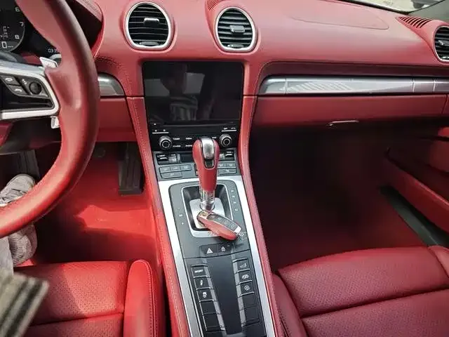 Porsche 718 2022 из CN, фото 5