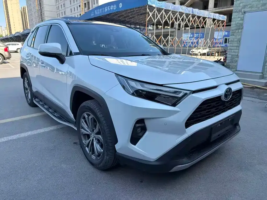 Toyota RAV4 2023 из CN, фото 7
