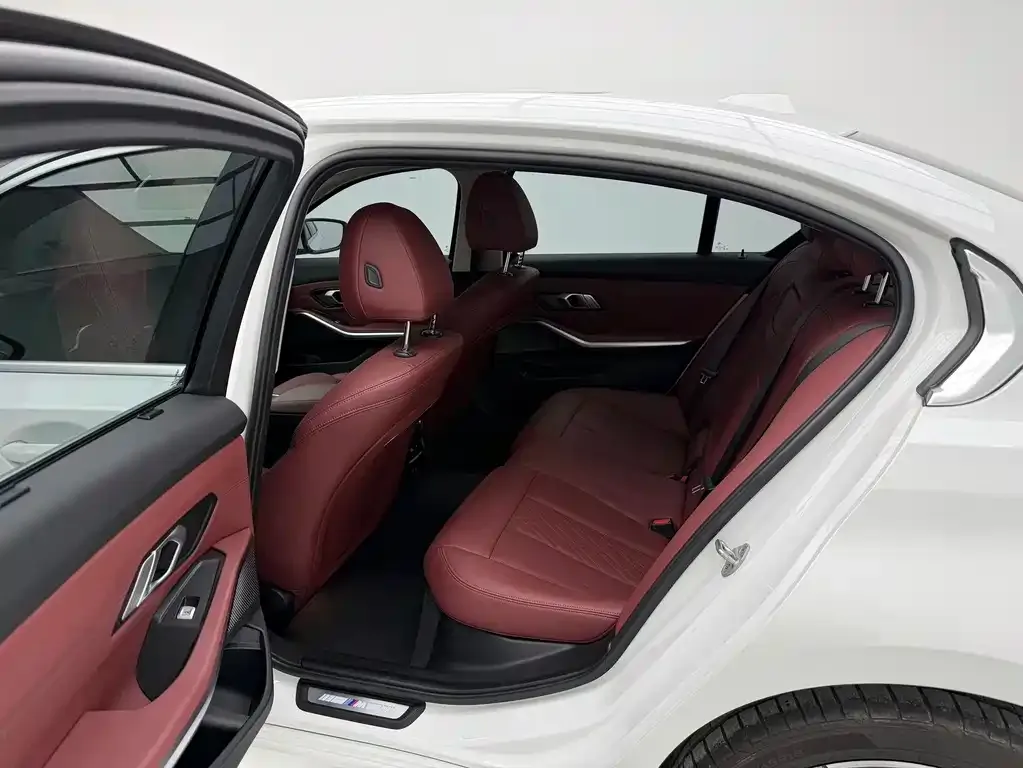 BMW 3 Series — фото 10