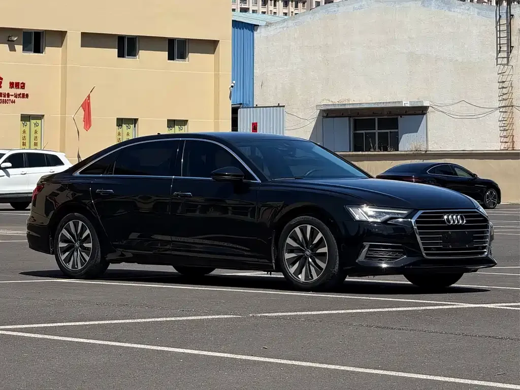 Audi A6L — фото 4