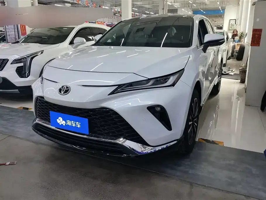 Toyota Venza 2022 из CN, фото 1