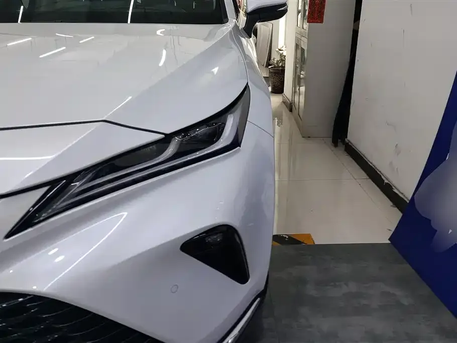 Toyota Venza 2022 из CN, фото 2