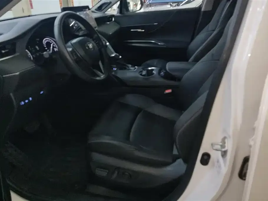 Toyota Venza 2022 из CN, фото 3