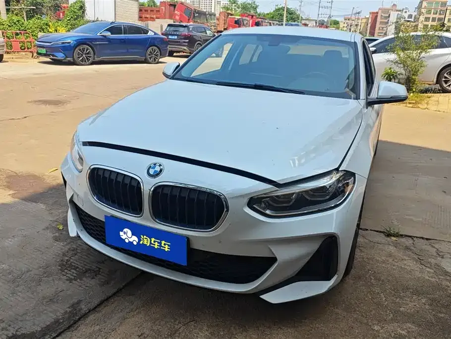 BMW 1 Series — фото 1