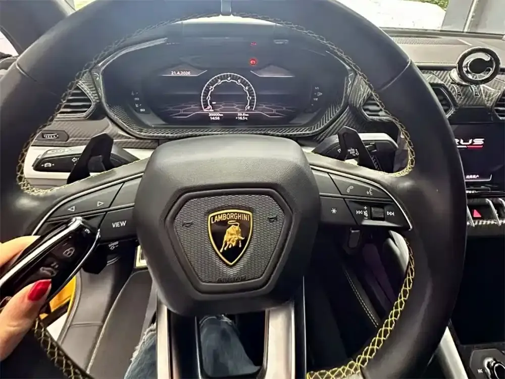 Lamborghini Urus 2022 из CN, фото 5