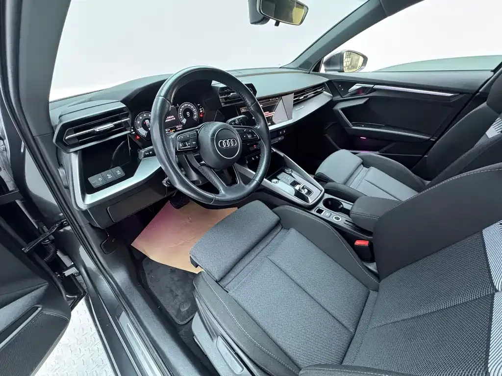 Audi A3 2022 из CN, фото 7