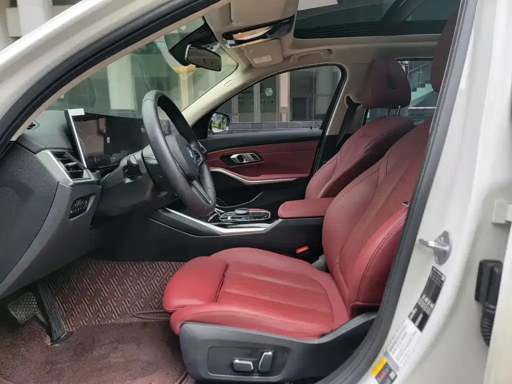 BMW i3 2024 из CN, фото 8