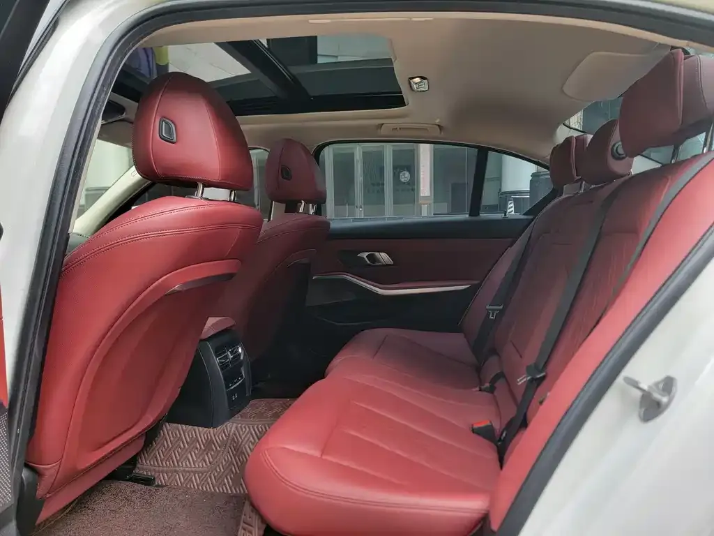 BMW i3 2024 из CN, фото 5