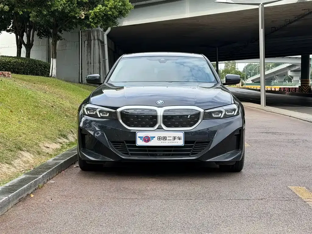 BMW i3 — фото 4