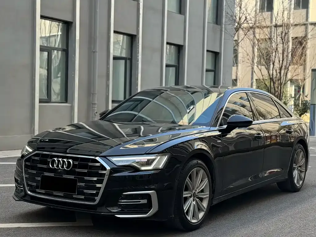 Audi A6L — фото 9