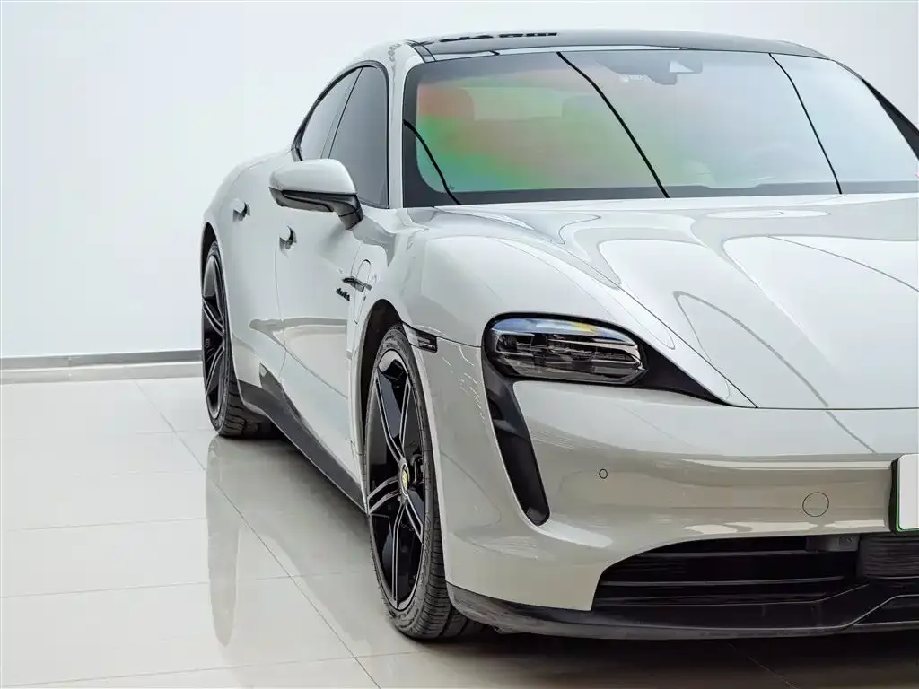 Porsche Taycan 2022 из CN, фото 9