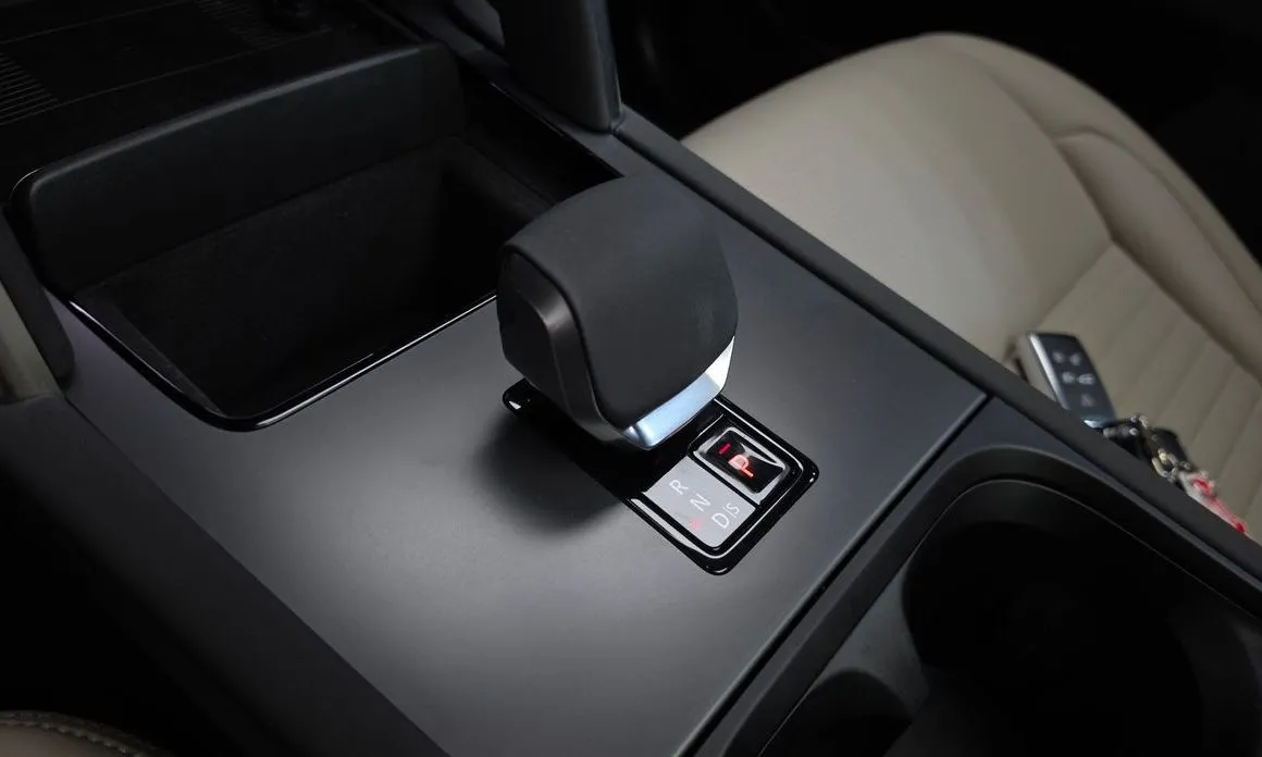 Land Rover Discovery Sport 2025 из KR, фото 2