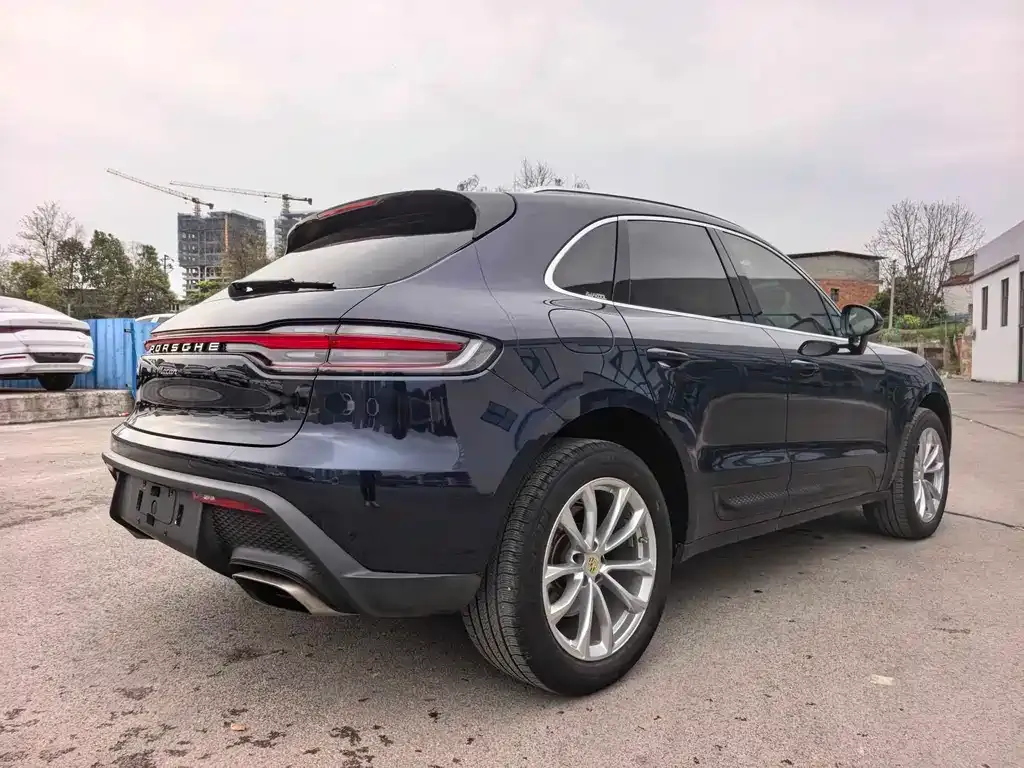 Porsche Macan — фото 9