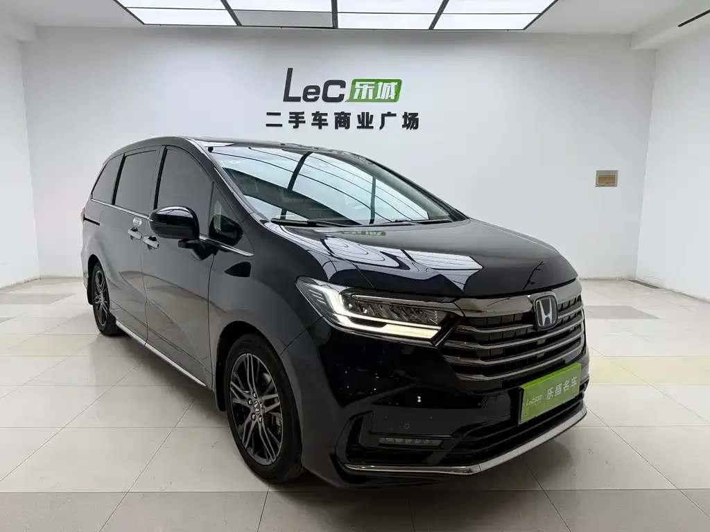 Honda Odyssey 2022 из CN, фото 10