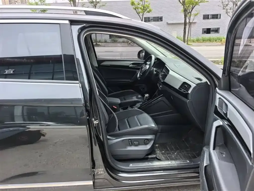 Volkswagen Tayron 2021 из CN, фото 9