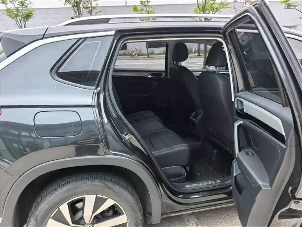 Volkswagen Tayron 2021 из CN, фото 4