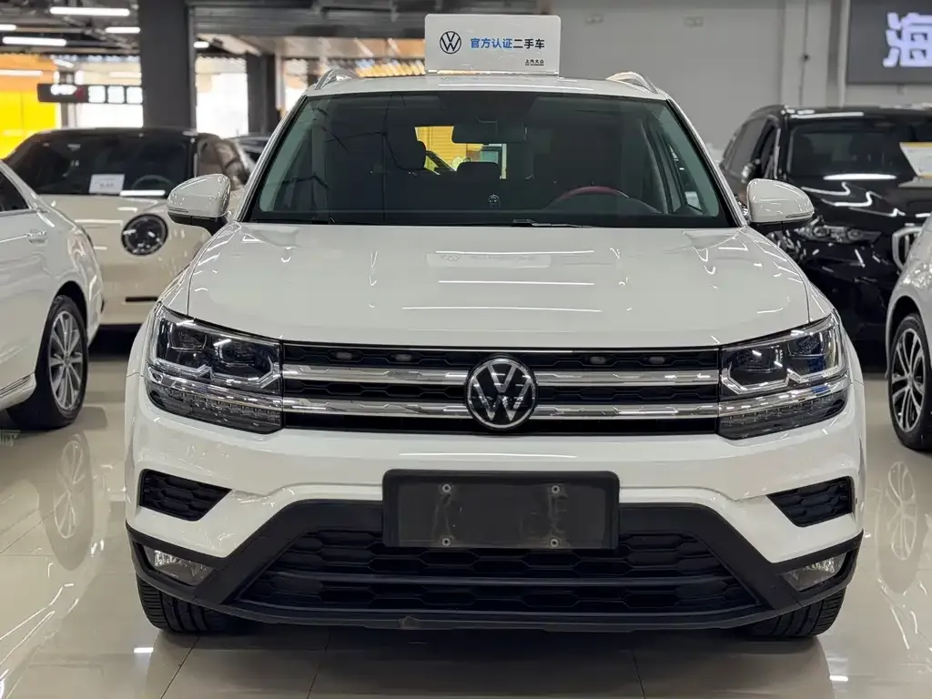 Volkswagen Tharu — фото 2