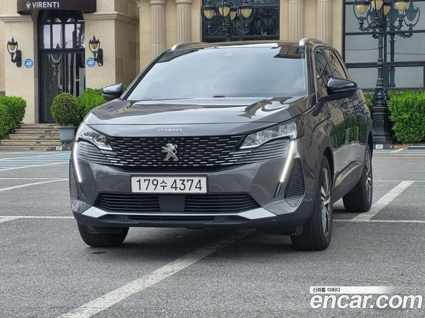 Peugeot 5008