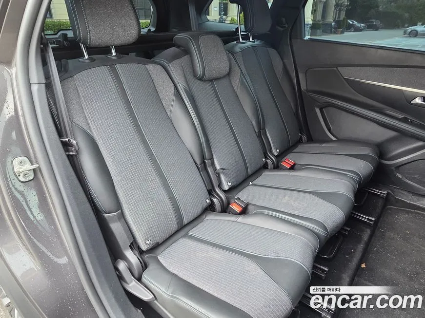 Peugeot 5008 2021 из KR, фото 5