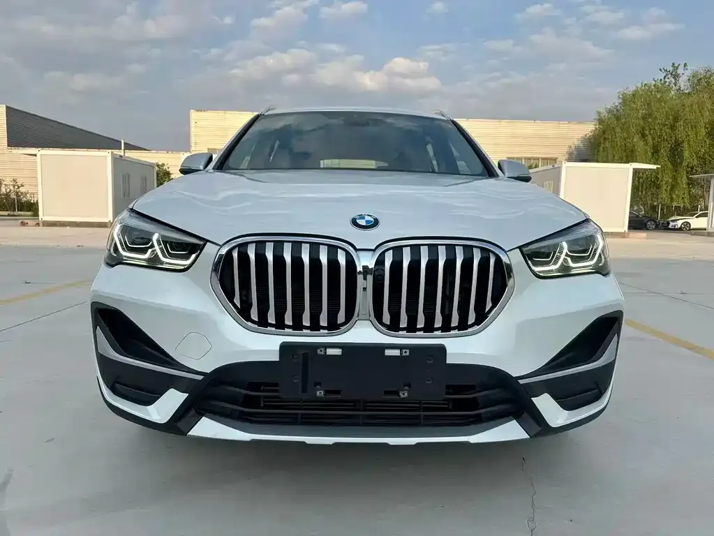BMW X1 — фото 4