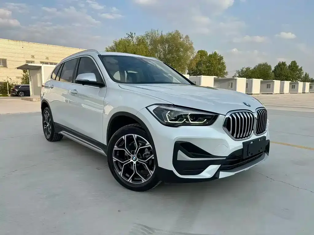 BMW X1 — фото 6