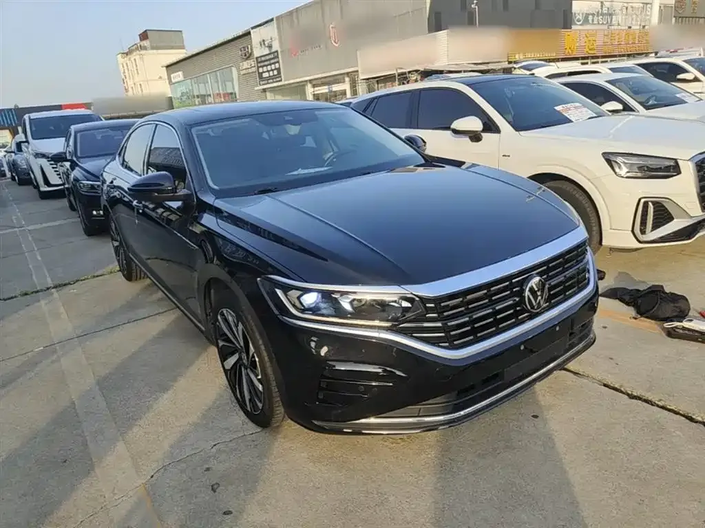 Volkswagen Passat — фото 7