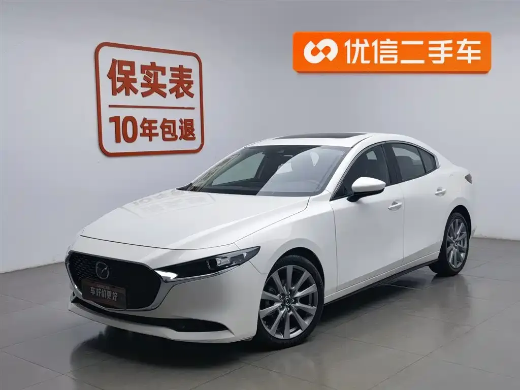 Mazda 3 Axela — фото 1