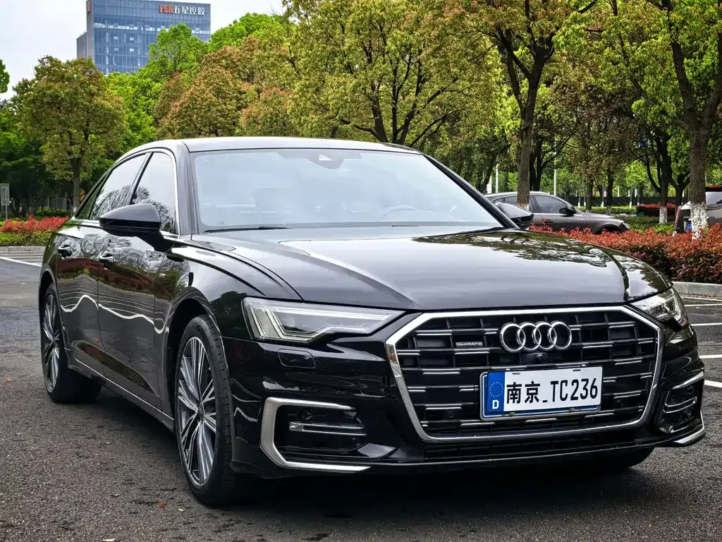 Audi A6L — фото 6