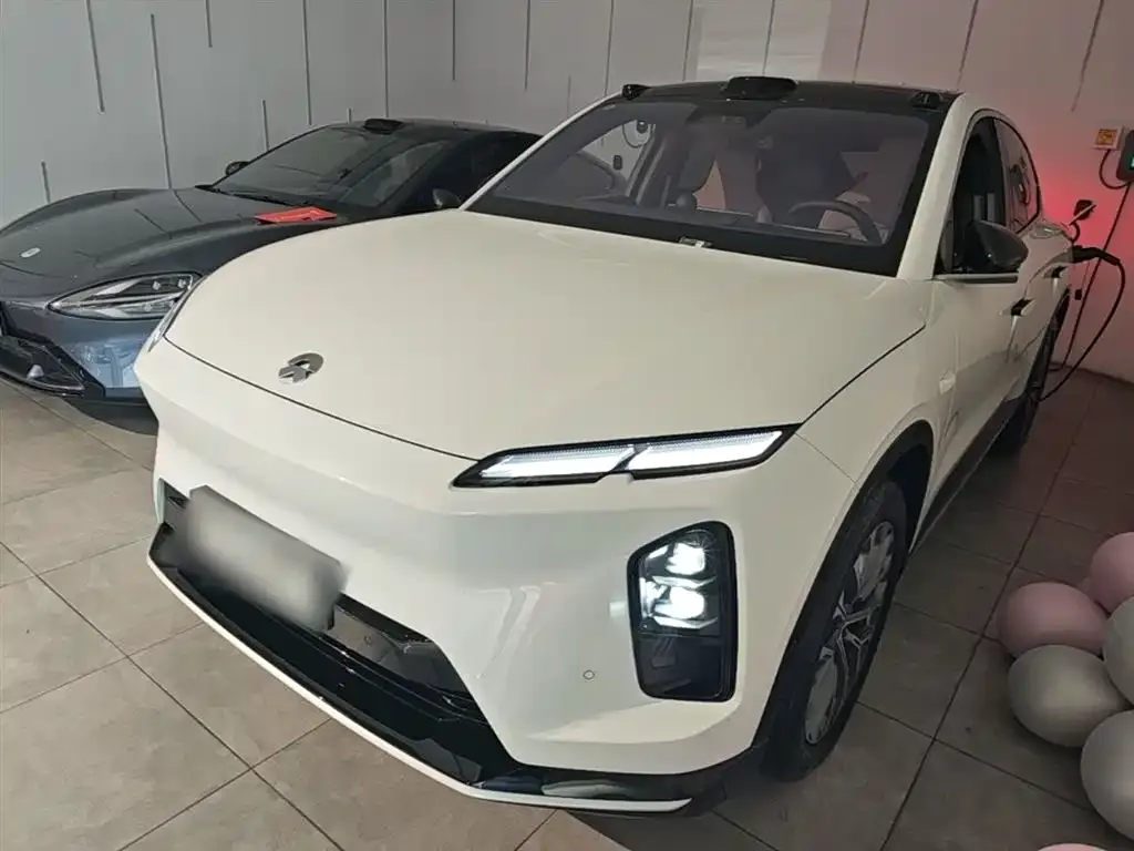 NIO EC6 — фото 1
