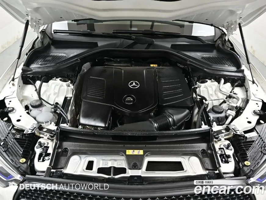 Mercedes-Benz GLC-Class 2024 из KR, фото 8