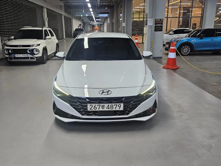 Hyundai AVANTE — фото 3