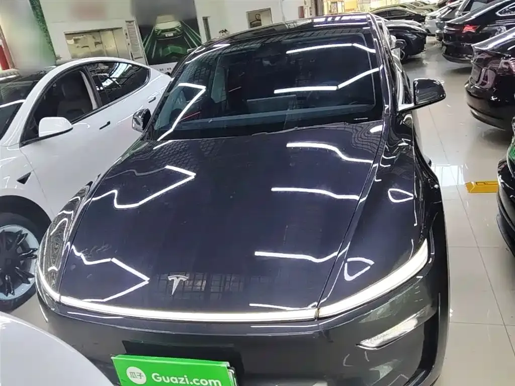 Tesla Model Y 2025 из CN, фото 7