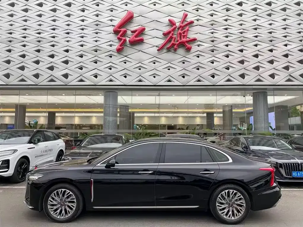 Hongqi H5 — фото 7