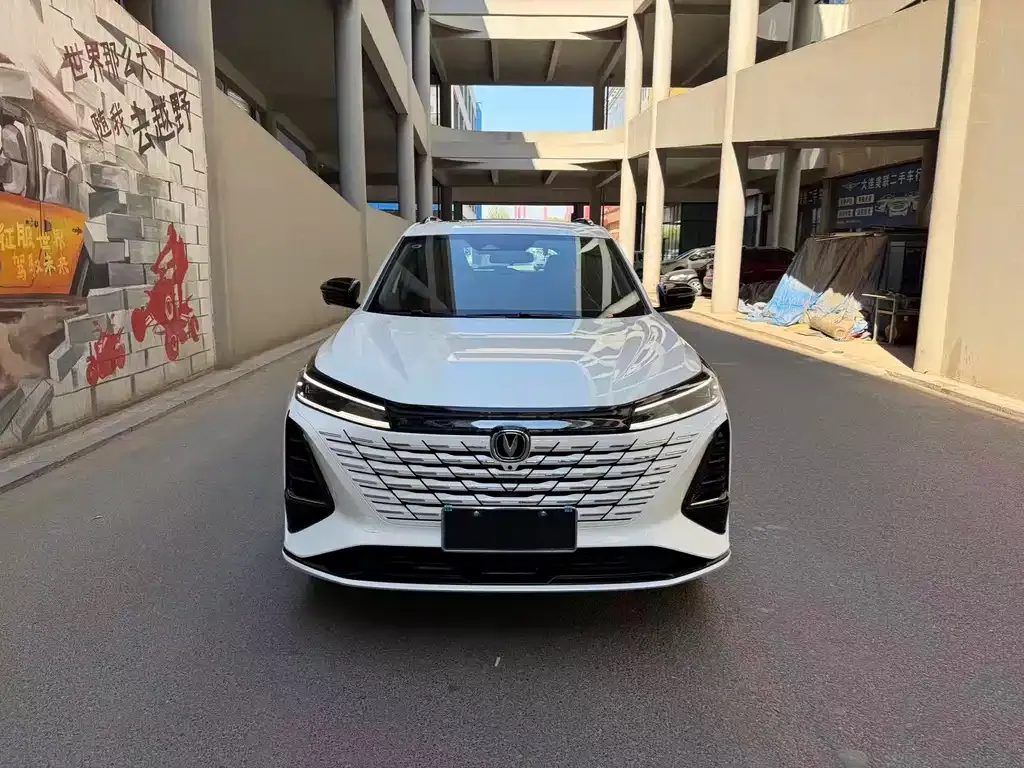 Changan CS75PLUS — фото 3