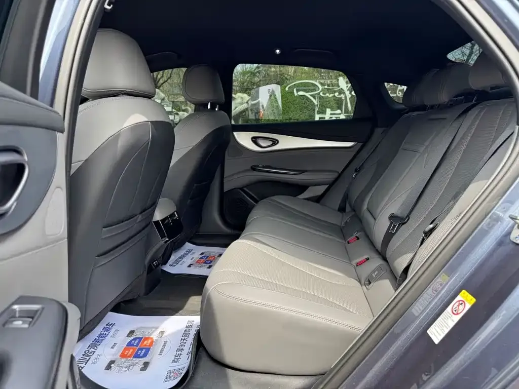 BYD Seal 07 DM-i 2025 из CN, фото 7