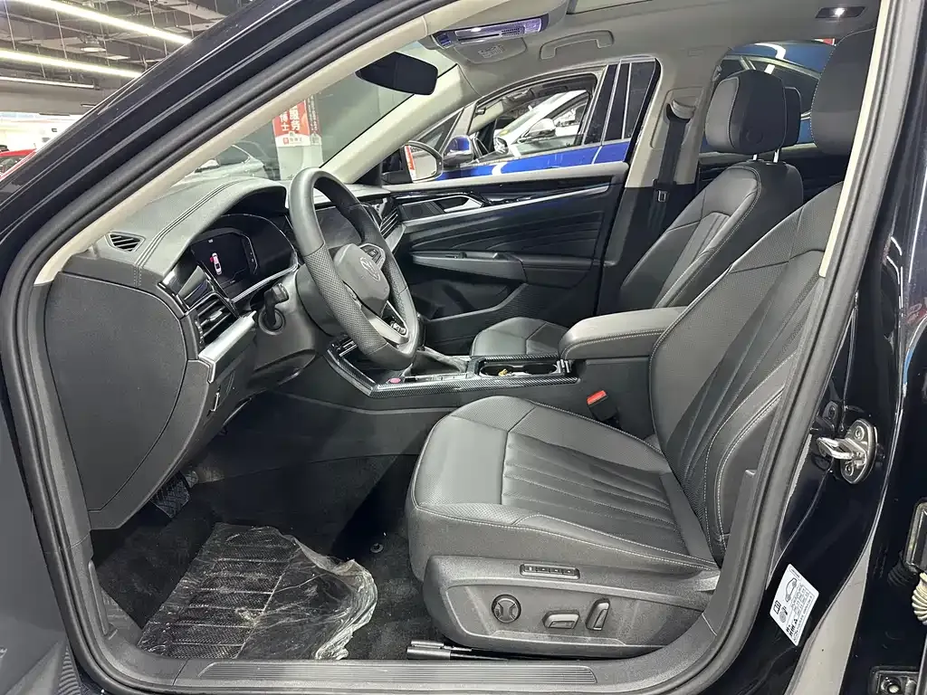 Volkswagen Passat — фото 4