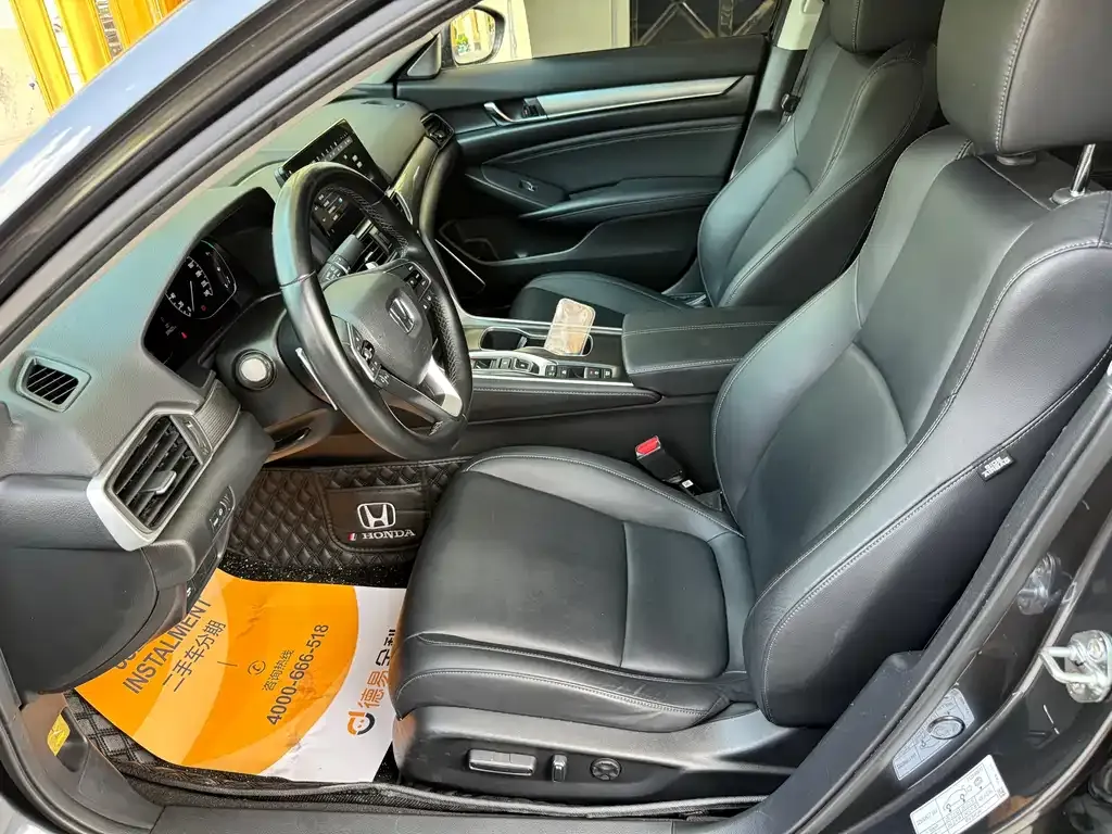 Honda Accord — фото 6